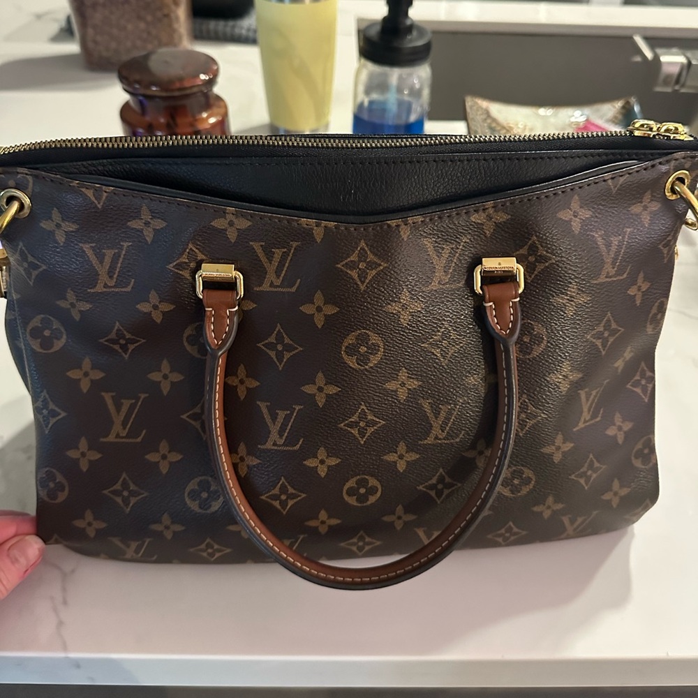 Louis Vuitton Classic Monogram Shoulder Bag